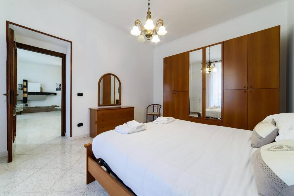 Casa Vacanze “In Centro” Salerno Exterior foto